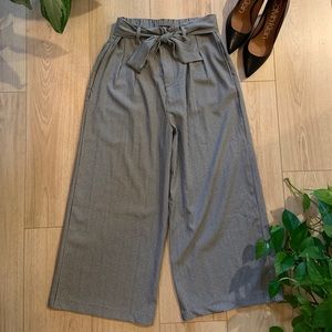 Gingham print capris